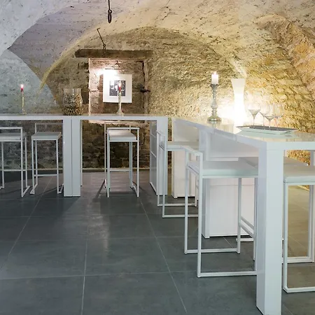 La Maison Blanche בית הארחה ביון