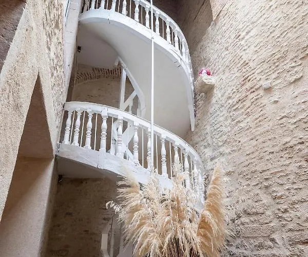 Guest house La Maison Blanche 3*